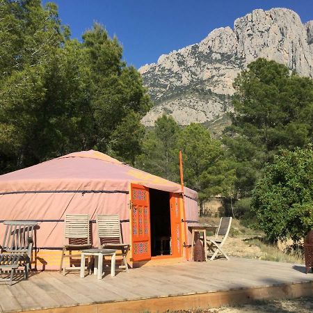 La Yurta Naranja Hotel Finestrat Luaran gambar