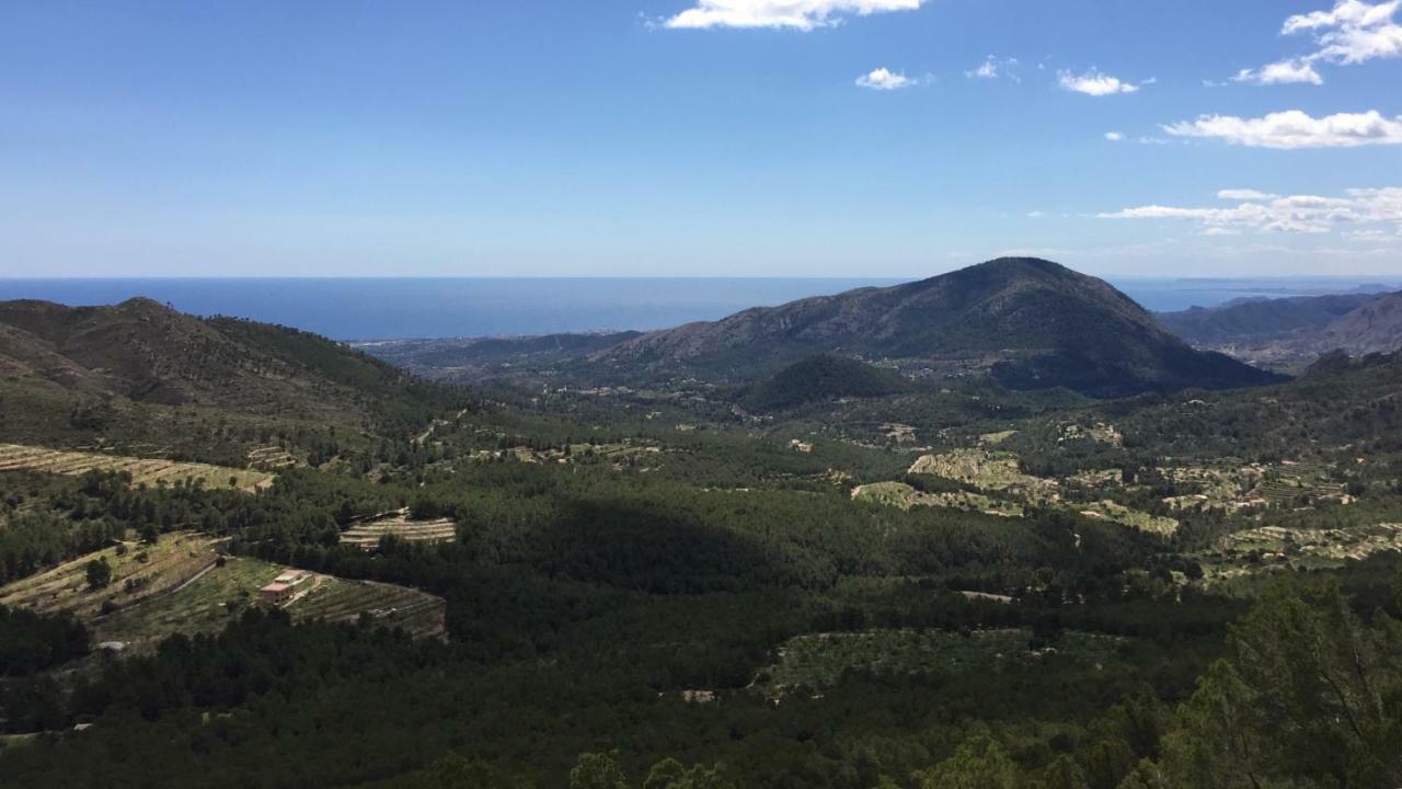La Yurta Naranja Hotel Finestrat Luaran gambar